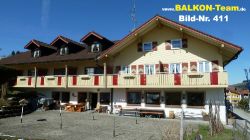 BALKON-Team-Balkonverkleidung-Lochblech-411