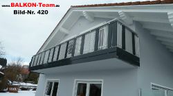 BALKON-Team-Balkonverkleidung-Lochblech-420