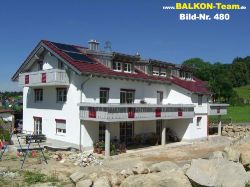 BALKON-Team-Balkonverkleidung-Lochblech-480